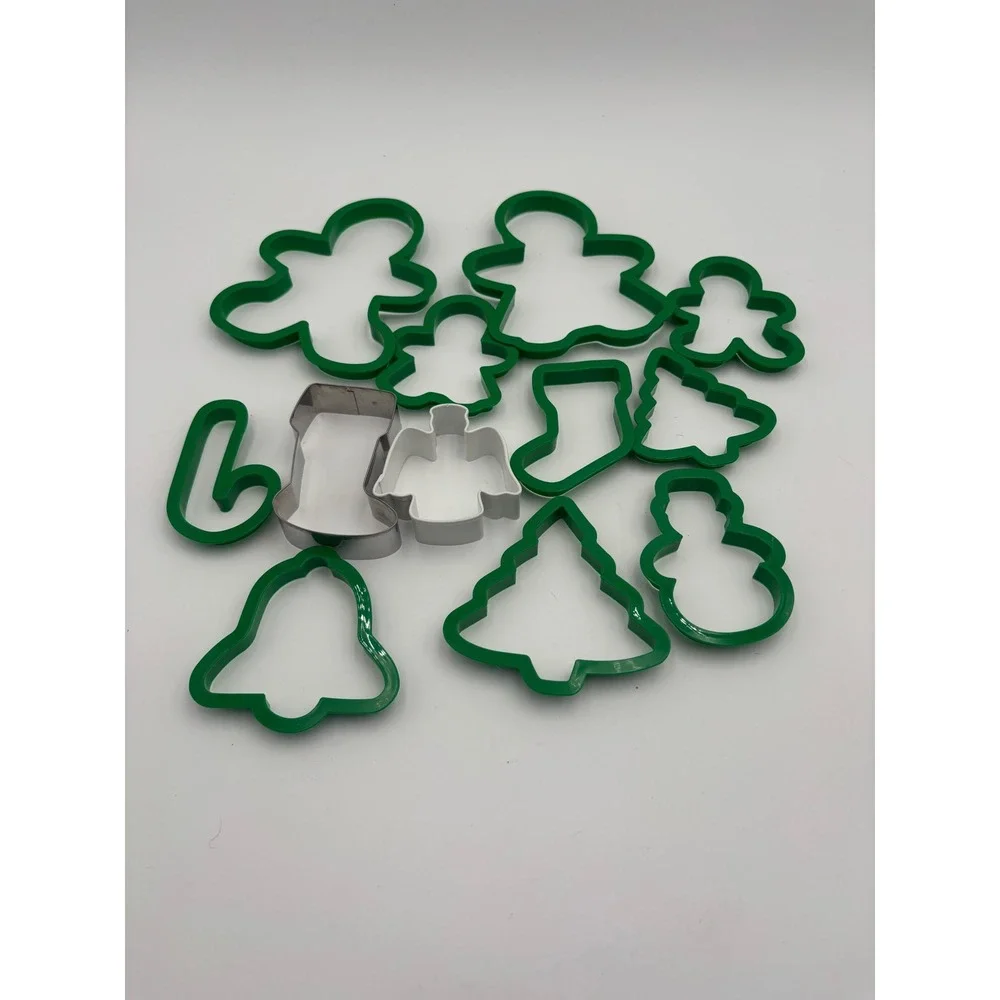 Unbranded Cookie Cutter Lot of 21 Multicolor Christmas and Halloween Shapes